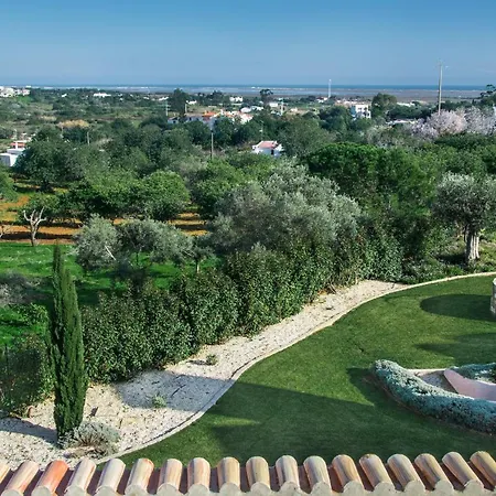 Do Patio مونكاراباشو